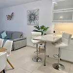 Apartmán Capitain Jane's Beachside Haven *