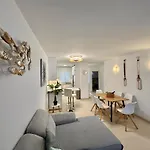 Apartmán Capitain Jane's Beachside Haven