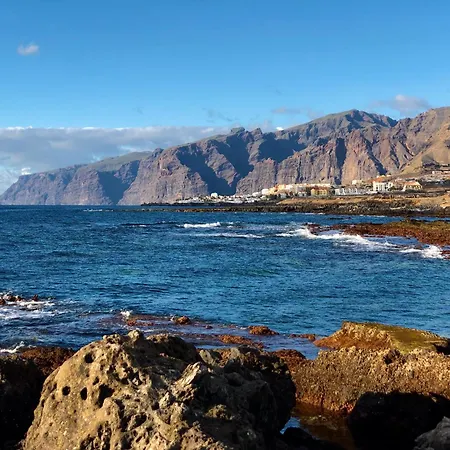 Capitain Jane's Beachside Haven Apartment Acantilado de los Gigantes