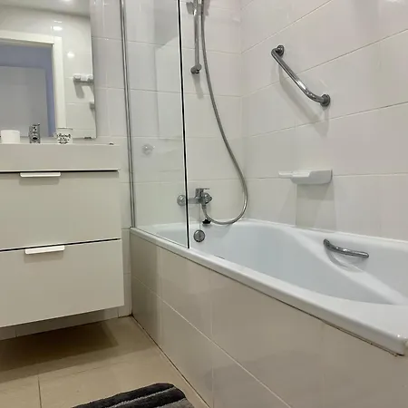 Capitain Jane's Beachside Haven Appartement *