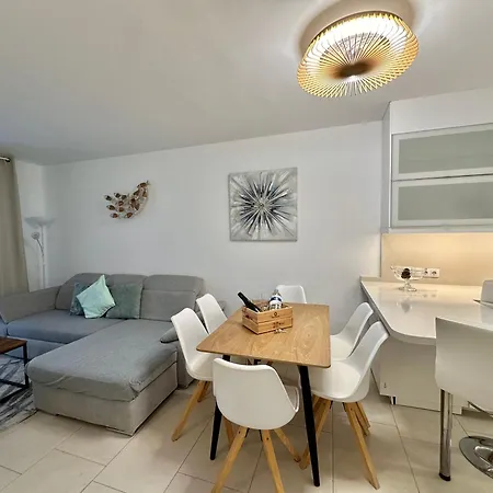 Capitain Jane's Beachside Haven Διαμέρισμα